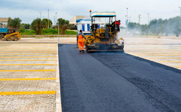 Best Driveway Pavers Near Me  in Freeland, MI